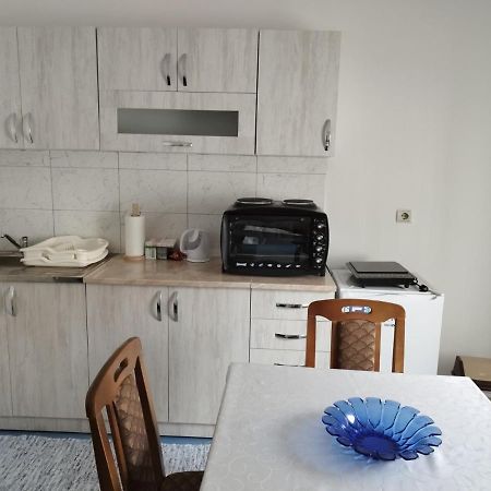 Kuca Za Odmor Duranovic Apartment คลาโดโว ภายนอก รูปภาพ